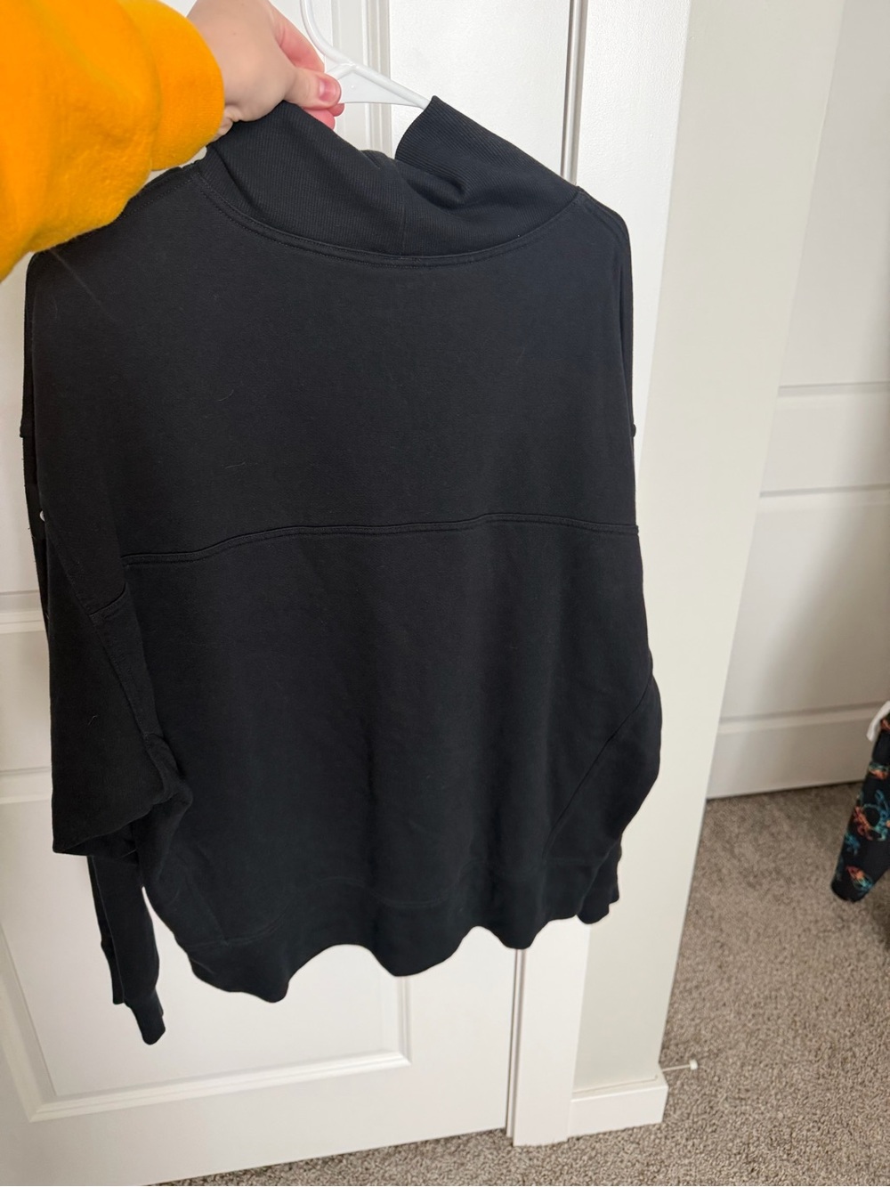 ALO hazy mock neck - Picture 2 of 3